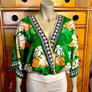 Women’s Freemarket Cropped Top Tropical Prints Sz S NWT
